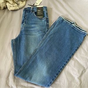 Levi’s 70s High Flare